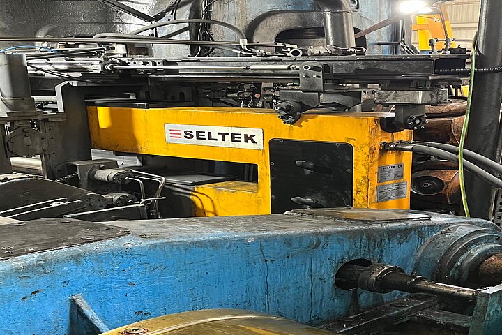2-HI REVERSING COLD ROLLING MILL - ACHENBACH - 750 MM