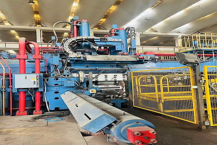 EXTRUSION PRESS LINE - 6600 MT - 14" &amp; 18" BILLET DIA