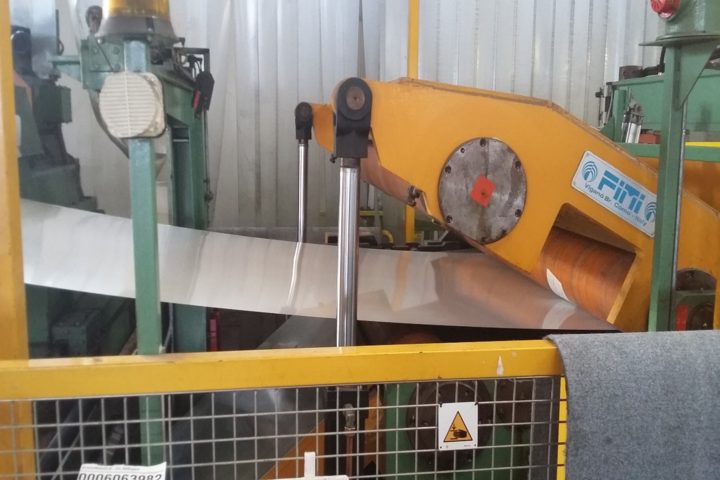 CUT-TO-LENGTH - 300-1850 MM - 0.3-2.5 MM - 22.5 T
