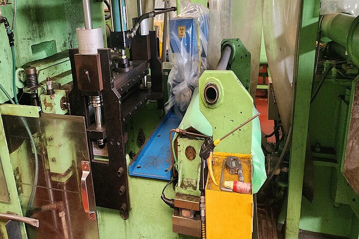 SENDZIMIR COLD ROLLING MILL WITH ROLL GRINDER - 20-HI - 460 MM - 3.2-0.05 MM - COPPER APPLICATION