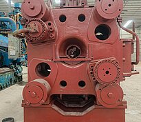 EXTRUSION PRESS - 2750 MT - UBE - 10"