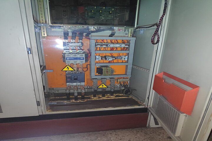 MELT SHOP WITH BAR &amp; WIRE ROD PLANT - INDIVIDUAL ITEMS AVAILABLE - 1,100,000 TPY
