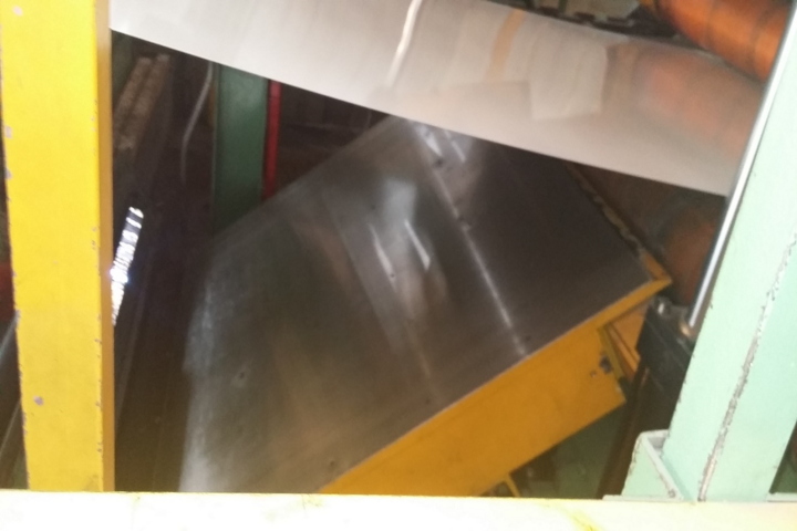 CUT-TO-LENGTH - 300-1850 MM - 0.3-2.5 MM - 22.5 T