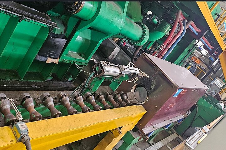 EXTRUSION PRESS LINE - 1650 MT - 6" / 152 MM