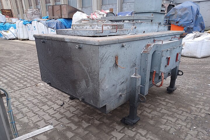 HOLDING FURNACE - 1,000 KG - ALUMINIUM